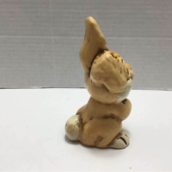 Vintage Adorable sweet Face Ceramic Bunny With Pink Flowers Signed Korea - Picture 6 of 7